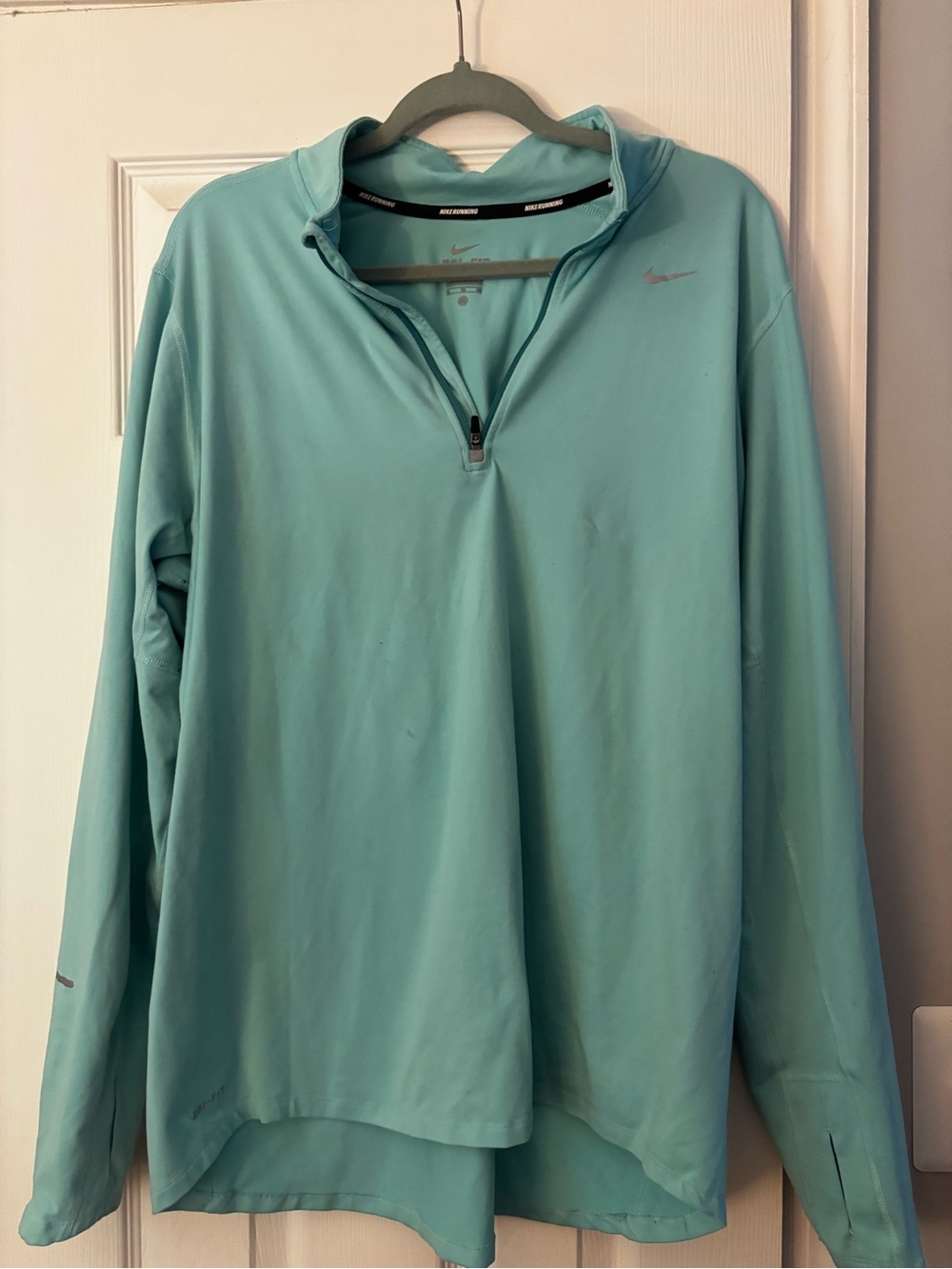 Nike Women’s Aqua Long-Sleeve Zip Swim Coverup